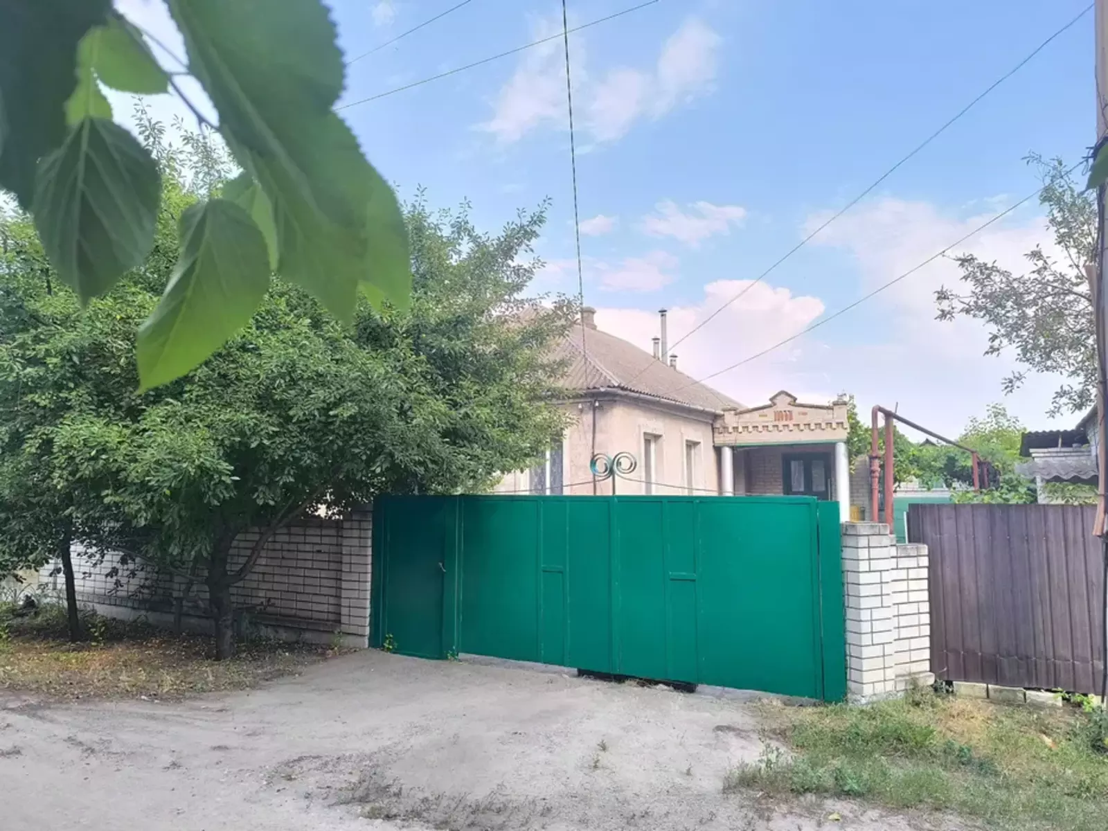 Дом 81 м. кв. Березановка. жилое состояние Уч. 13 сот. приват фото 1 Дом 81 м. кв. Березановка. жилое состояние Уч. 13 сот. приват фото 1