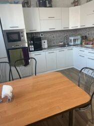 ������ 2 ����������� ������� � ��������� � ������� �� 6 �����, 290.1 ��. �, 8 �����. ���� 7