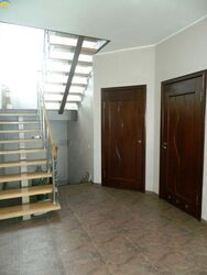 Дом 300 м. кв. участок 30 соток. Жилое состояние. Новоселовка. фото 4 Дом 300 м. кв. участок 30 соток. Жилое состояние. Новоселовка. фото 4