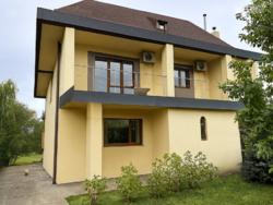 Днепр, Самарский, ул. Немецкая(Томская), Дом, 220 м. кв. Берег САМАРЫ. фото 2 Днепр, Самарский, ул. Немецкая(Томская), Дом, 220 м. кв. Берег САМАРЫ. фото 2