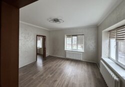 Продаж 1 поверхового будинку з ділянкою на 5 соток, 115 кв. м, 4 кімнати, на вул. Передова фото 13 Продаж 1 поверхового будинку з ділянкою на 5 соток, 115 кв. м, 4 кімнати, на вул. Передова фото 13