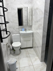 ������ 2 ����������� ������� � ��������� � ������� �� 6 �����, 290.1 ��. �, 8 �����. ���� 17