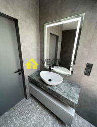 Просторий будинок за Дизайнерським проектом біля річки у Полтаві фото 9 Просторий будинок за Дизайнерським проектом біля річки у Полтаві фото 9