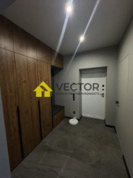 Просторий будинок за Дизайнерським проектом біля річки у Полтаві фото 14 Просторий будинок за Дизайнерським проектом біля річки у Полтаві фото 14