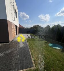 ������� ������ �������: 143 �², �������-�������, ��������� ����, ������������ ���� 3