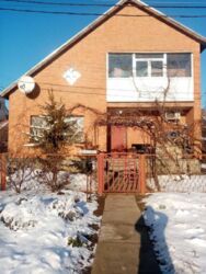 Продаж будинку в Яківцях фото 1 Продаж будинку в Яківцях фото 1