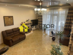 Продам сучасний будинок у центральній частині Полтави, біля ТРЦ «Київ». фото 10 Продам сучасний будинок у центральній частині Полтави, біля ТРЦ «Київ». фото 10