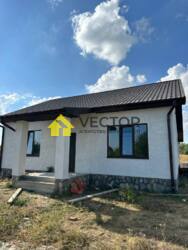 Продається гарний одноповерховий будинок в Яру (оріентир - вулиця Чорнухінська) фото 3 Продається гарний одноповерховий будинок в Яру (оріентир - вулиця Чорнухінська) фото 3