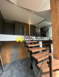 Просторий будинок за Дизайнерським проектом біля річки у Полтаві фото 6 Просторий будинок за Дизайнерським проектом біля річки у Полтаві фото 6