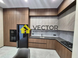 Продам новий сучасний житловий будинок в мікрорайоні Яр-2 'Баварія' фото 8 Продам новий сучасний житловий будинок в мікрорайоні Яр-2 'Баварія' фото 8