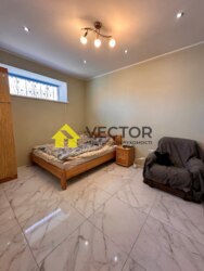  ̲Ѳ 0%  1152    .  +   4