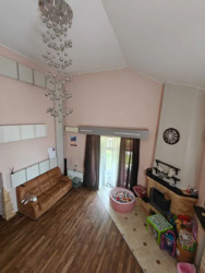 Шикарний будинок в Яру, вкладень не потребує фото 5 Шикарний будинок в Яру, вкладень не потребує фото 5