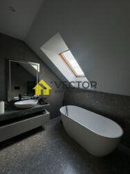 Просторий будинок за Дизайнерським проектом біля річки у Полтаві фото 17 Просторий будинок за Дизайнерським проектом біля річки у Полтаві фото 17