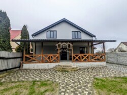 Будинок 205кв.м. з цоколем|Бобриця, без комісійних фото 1 Будинок 205кв.м. з цоколем|Бобриця, без комісійних фото 1