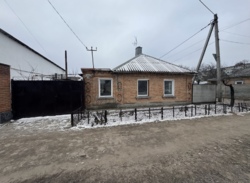 Продам будинок біля Критого ринку в м. Кропивницький фото 1 Продам будинок біля Критого ринку в м. Кропивницький фото 1