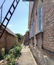 Продам частину будинку на Арнаутово в м. Кропивницький фото 1 Продам частину будинку на Арнаутово в м. Кропивницький фото 1