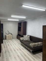 Продам частину будинку в Центрі м. Кропивницького фото 1 Продам частину будинку в Центрі м. Кропивницького фото 1