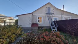 Продам капітальний будинок по вул. Керченська фото 1 Продам капітальний будинок по вул. Керченська фото 1