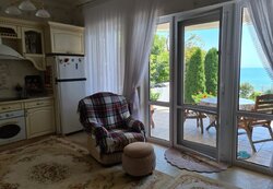 Розкішний будинок на першій лінії від моря фото 15 Розкішний будинок на першій лінії від моря фото 15