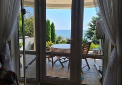 Розкішний будинок на першій лінії від моря фото 14 Розкішний будинок на першій лінії від моря фото 14