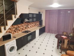 Продається будинок Юності, 78, Гатне, Києво-Святошинський, Київська фото 1 Продається будинок Юності, 78, Гатне, Києво-Святошинський, Київська фото 1