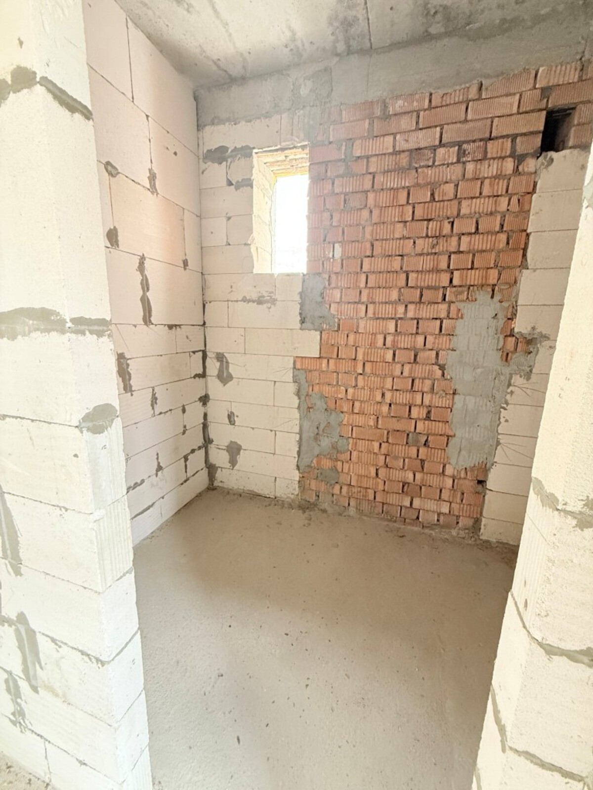 Продається двоповерховий котедж у передмісті Чорноморська. фото 11 Продається двоповерховий котедж у передмісті Чорноморська. фото 11