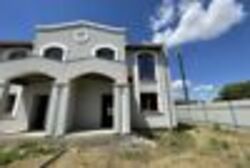 Продається Таунхаус у с.Молодіжне фото 3 Продається Таунхаус у с.Молодіжне фото 3