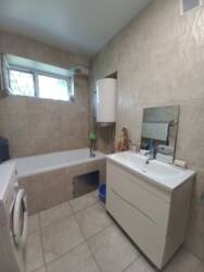 Продаж великого 2 поверхового будинку з басейном у с.Молодіжне! фото 16 Продаж великого 2 поверхового будинку з басейном у с.Молодіжне! фото 16