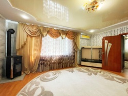 Дуже цікава пропозиція! Терміновий продаж будинку з готовим бізнесом у передмісті Чорноморська! фото 12 Дуже цікава пропозиція! Терміновий продаж будинку з готовим бізнесом у передмісті Чорноморська! фото 12