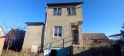 У продажу двоповерховий будинок в передмісті Чорноморська! фото 1 У продажу двоповерховий будинок в передмісті Чорноморська! фото 1
