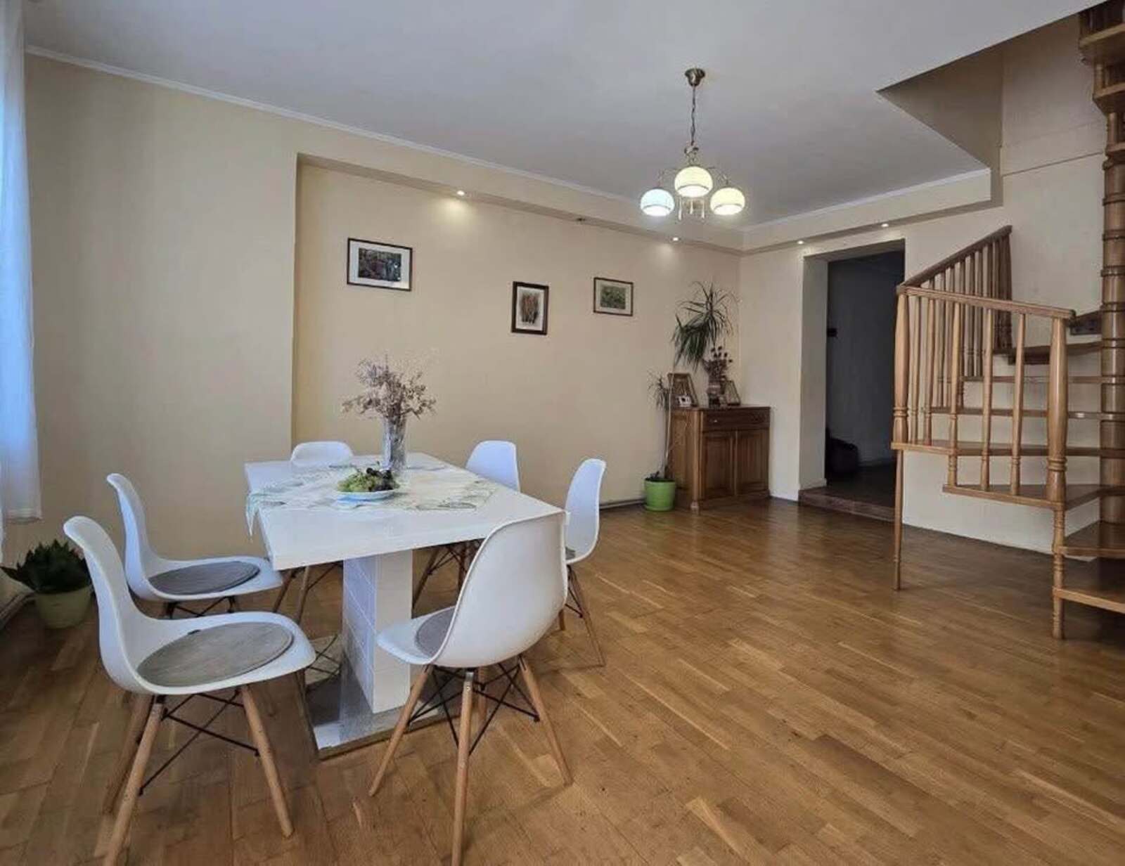 Продаж 3 кімнатного будинку. Ужгород. фото 1 Продаж 3 кімнатного будинку. Ужгород. фото 1