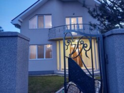 Продаж 2 поверхового будинку. Передмістя Ужгорода. фото 4 Продаж 2 поверхового будинку. Передмістя Ужгорода. фото 4