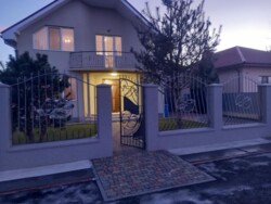 Продаж 2 поверхового будинку. Передмістя Ужгорода. фото 3 Продаж 2 поверхового будинку. Передмістя Ужгорода. фото 3