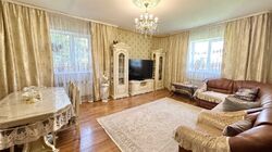 Продається будинок фото 2 Продається будинок фото 2