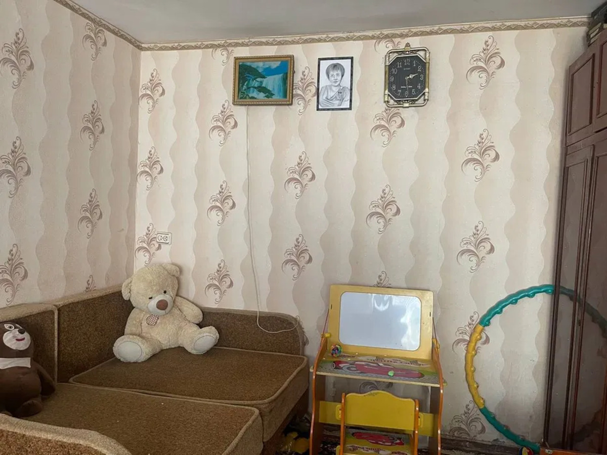 Продам 4-кімнатну квартиру з гаражем фото 1 Продам 4-кімнатну квартиру з гаражем фото 1