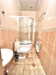 Продаж будинку р-н Новомиколаівки під бізнес фото 15 Продаж будинку р-н Новомиколаівки під бізнес фото 15