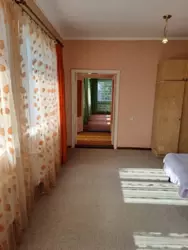 Продаж двух поверхового будинку р- н Новомиколаївка фото 15 Продаж двух поверхового будинку р- н Новомиколаївка фото 15