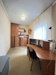 Продаж будинку р-н Новомиколаівки під бізнес фото 13 Продаж будинку р-н Новомиколаівки під бізнес фото 13