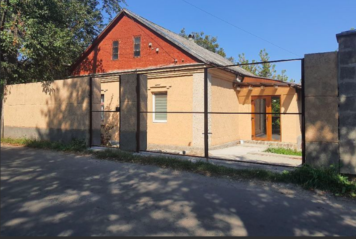 Продаж частини будинку фото 1 Продаж частини будинку фото 1