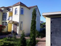 Продаж будинку на Ближніх Гречанах фото 1 Продаж будинку на Ближніх Гречанах фото 1