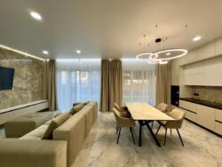 Продається будинок Київ, Дарницький, Лугова вул., 7, м. Славутич фото 1 Продається будинок Київ, Дарницький, Лугова вул., 7, м. Славутич фото 1