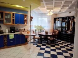 ������ ������� 560�2 � �������, 70�����, ���������. ���� 3