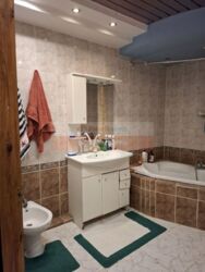 ������ ������� 560�2 � �������, 70�����, ���������. ���� 12