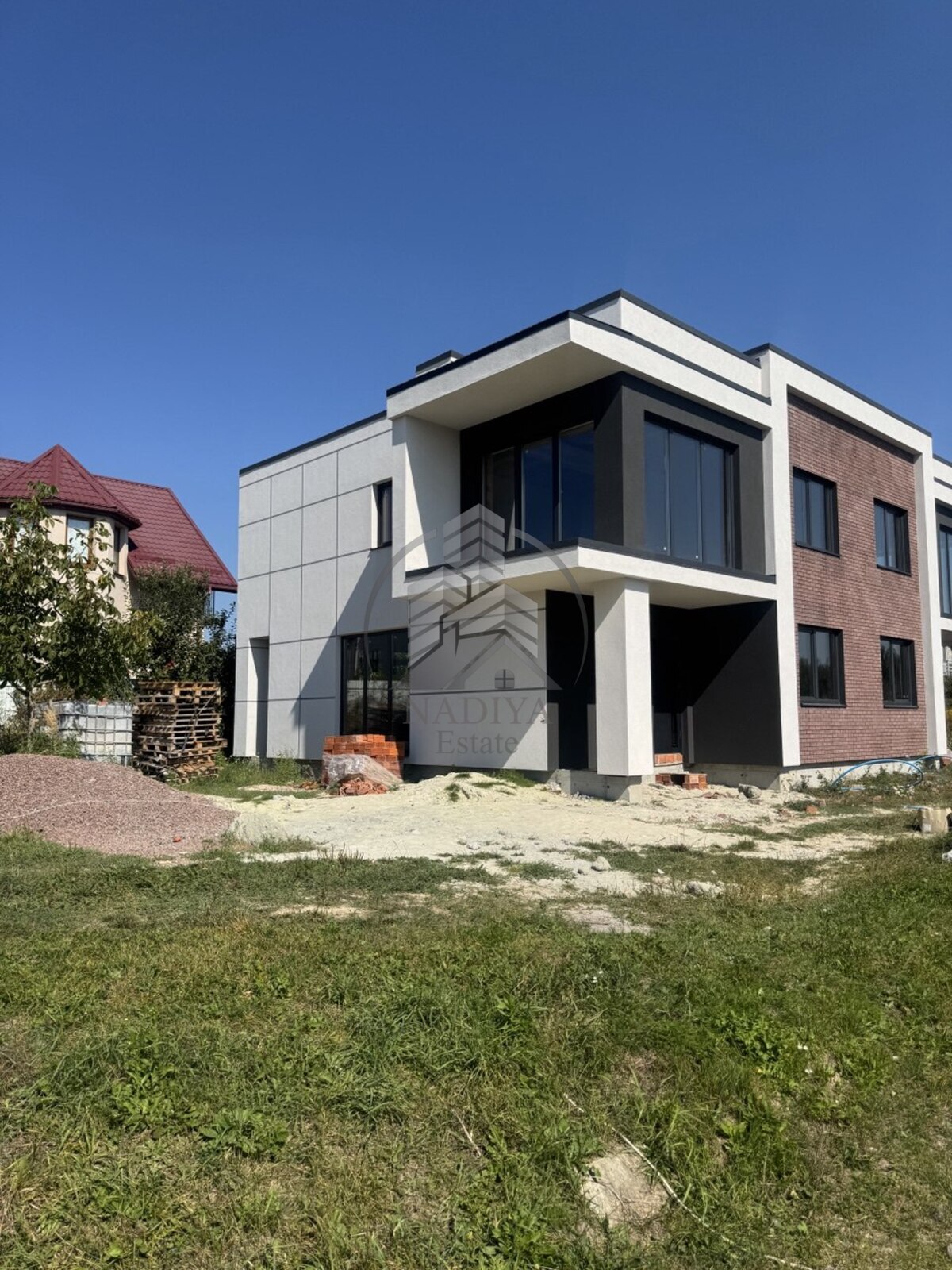 Продаж 3-кім. будинку 120 м.кв., в. Пустомитах фото 1 Продаж 3-кім. будинку 120 м.кв., в. Пустомитах фото 1