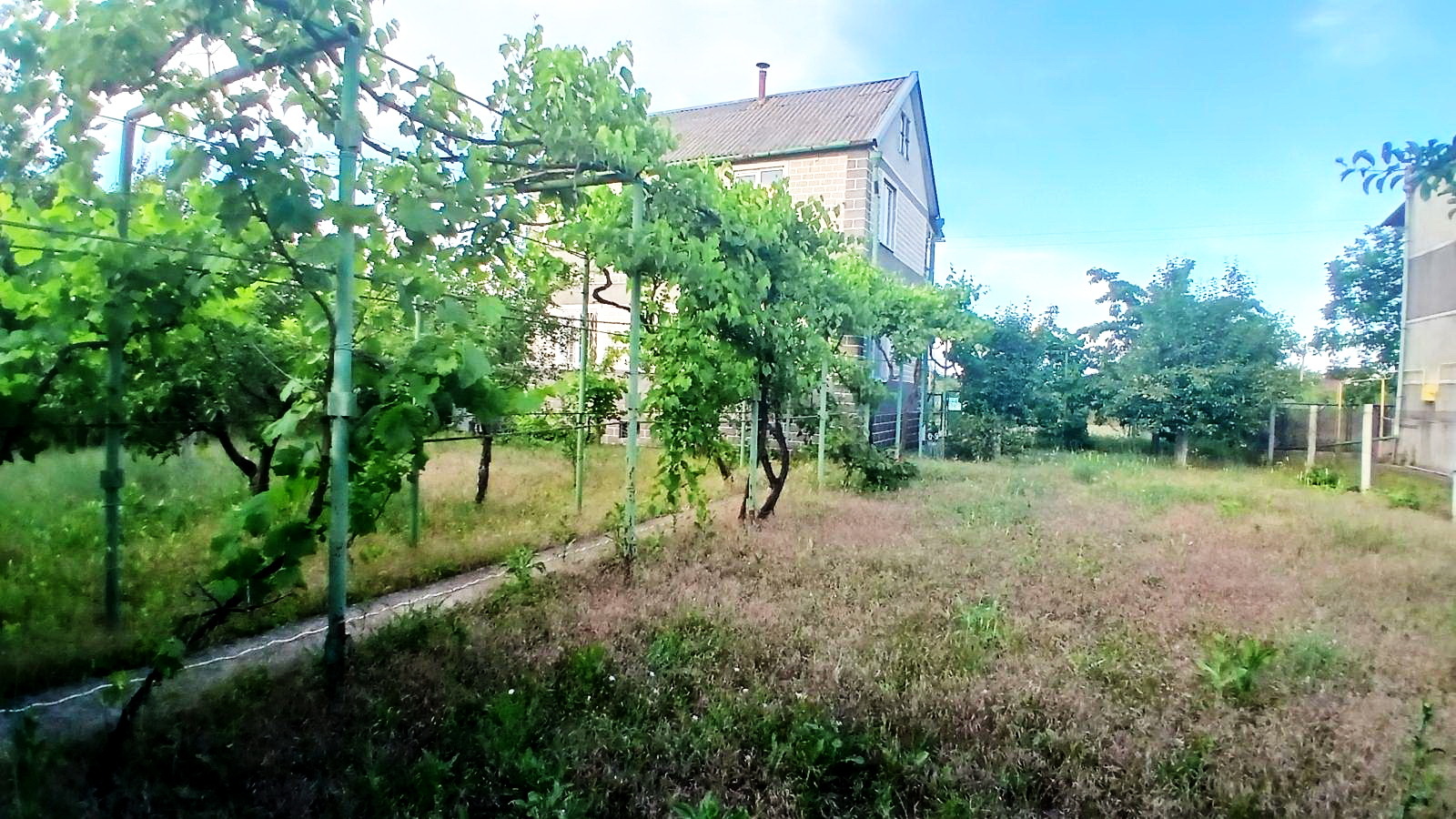 3-рівневий будинок 149 кв.м., 6 соток. с. Кошари. фото 1 3-рівневий будинок 149 кв.м., 6 соток. с. Кошари. фото 1