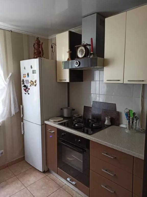 Дуже добротний затишний будинок у Новій Дофінівці фото 1 Дуже добротний затишний будинок у Новій Дофінівці фото 1