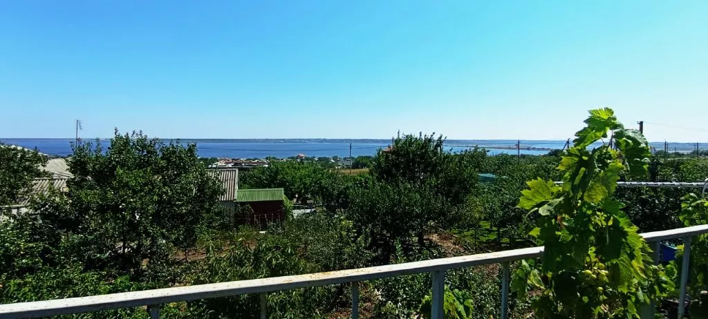 Капітальний будинок із зручностями на початку села Кошари, Сатурн СТ фото 1 Капітальний будинок із зручностями на початку села Кошари, Сатурн СТ фото 1