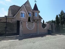 Чудовий дім на 15 сотках з підземним спортзалою, басейном, фінською лазнею, виним підвалом та зоною відпочинку! фото 2 Чудовий дім на 15 сотках з підземним спортзалою, басейном, фінською лазнею, виним підвалом та зоною відпочинку! фото 2