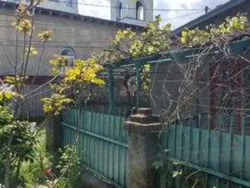 Продається половина приватного будинку з 3-ма спальнями фото 1 Продається половина приватного будинку з 3-ма спальнями фото 1