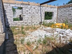 Недобудова на просторій ділянці в місті фото 1 Недобудова на просторій ділянці в місті фото 1